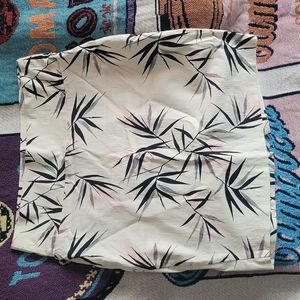 2/$10 Tropical print mini pencil skirt large